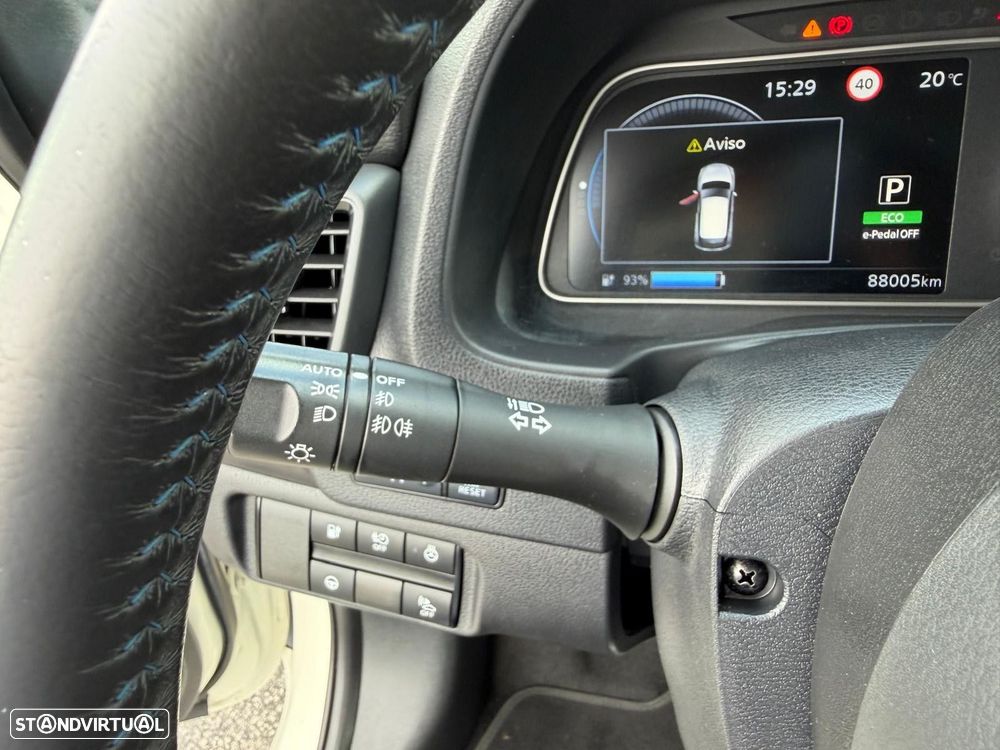 Nissan Leaf N-Connecta Two Tone - 20