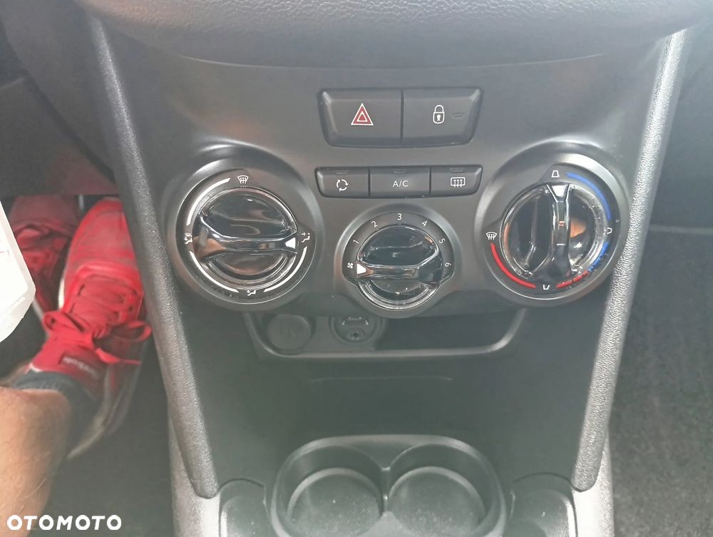 Peugeot 208 68 VTI Access - 37