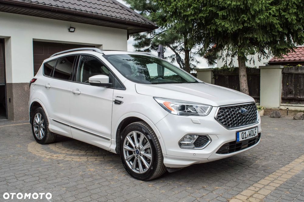 Ford Kuga 2.0 TDCi 2x4 Vignale - 1