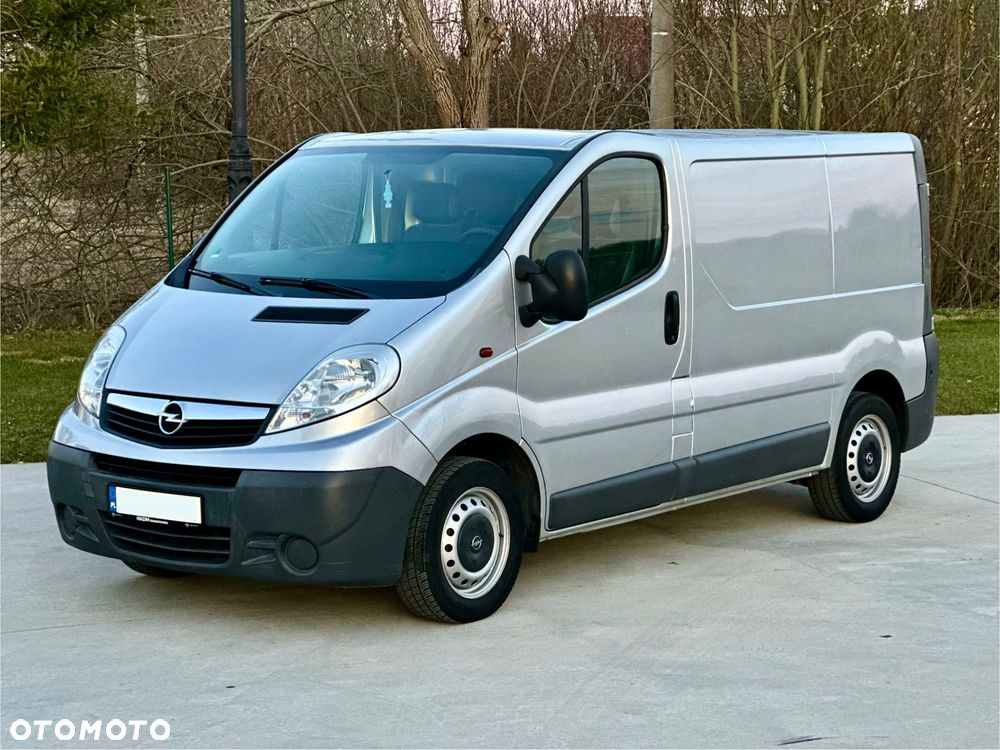 Opel Vivaro - 1