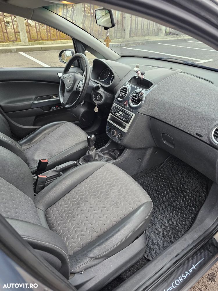 Opel Corsa 1.3 CDTI DPF EcoFLEX Start-Stop Edition - 10