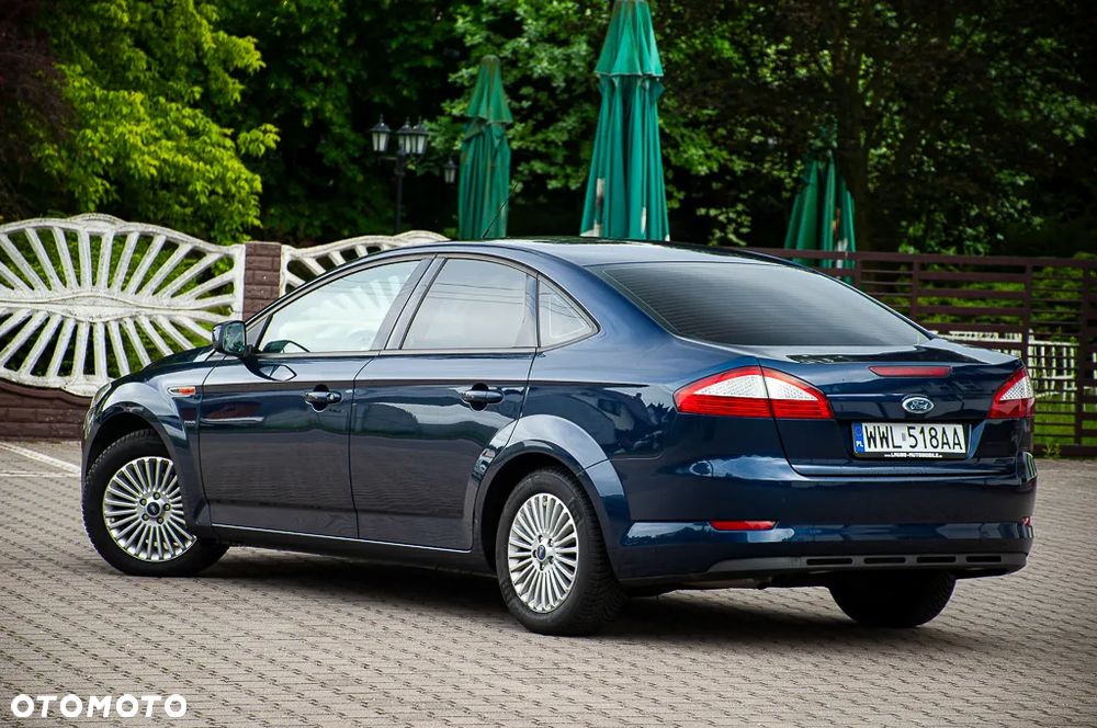 Ford Mondeo 2.0 Champions Edition - 13