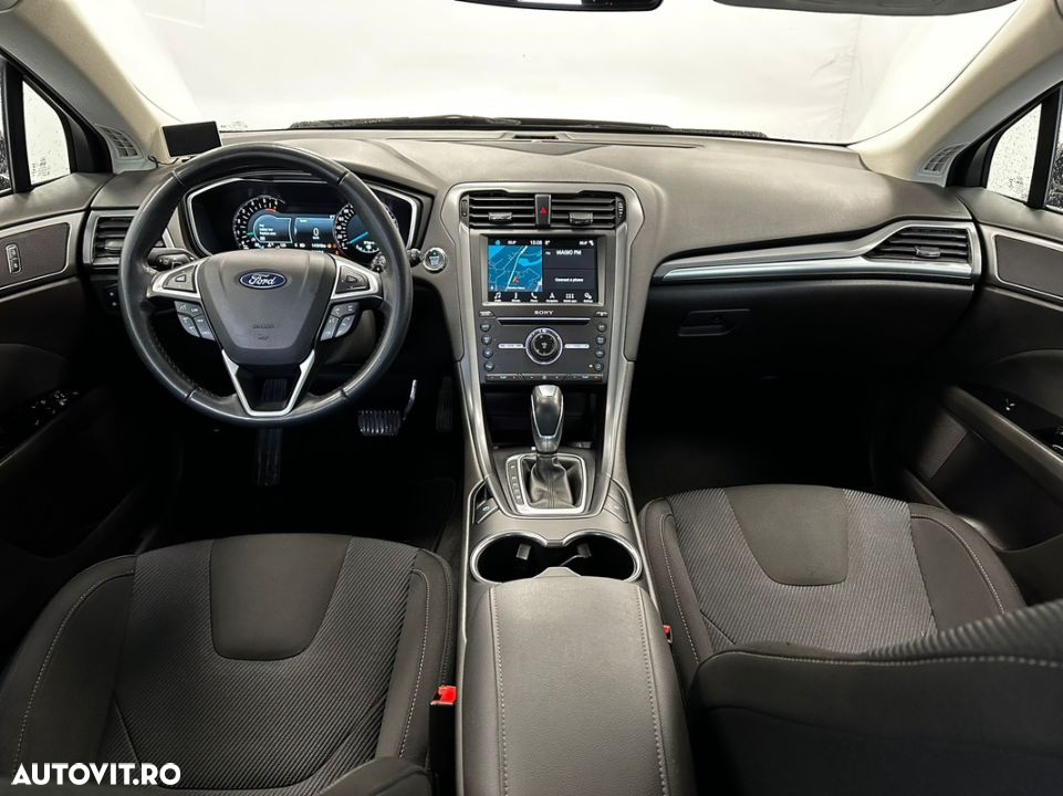 Ford Mondeo 2.0 TDCi Powershift Business - 6