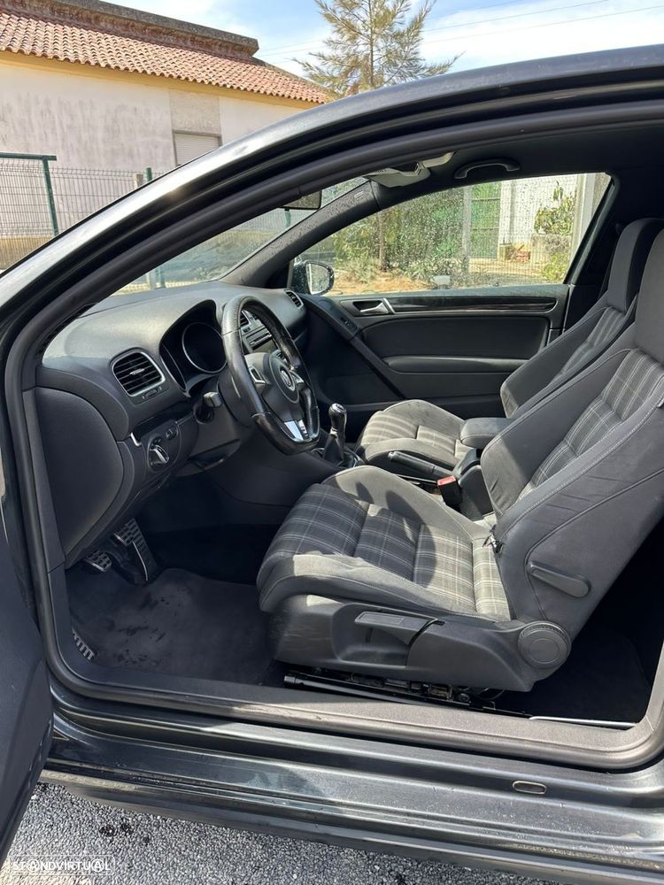 VW Golf 2.0 TDi GTD - 9