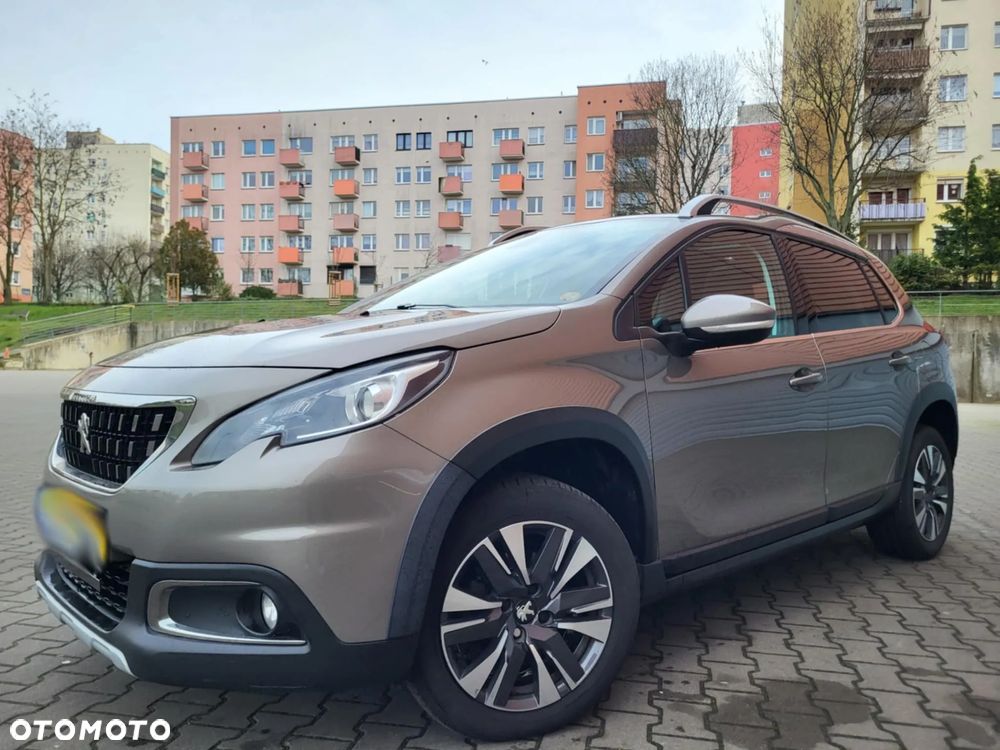 Peugeot 2008 BlueHDi 100 STOP & START Allure - 3