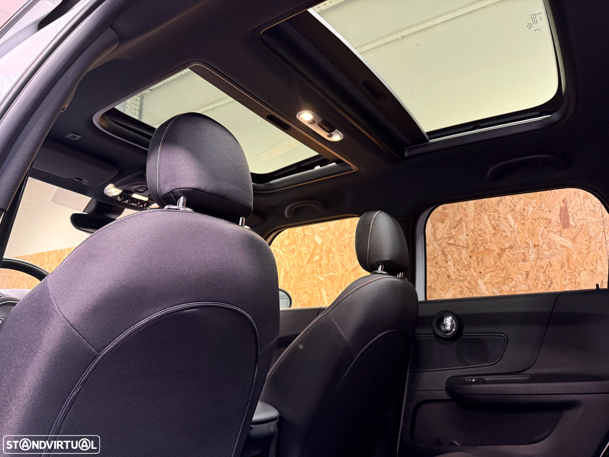 MINI Countryman One D Auto - 19