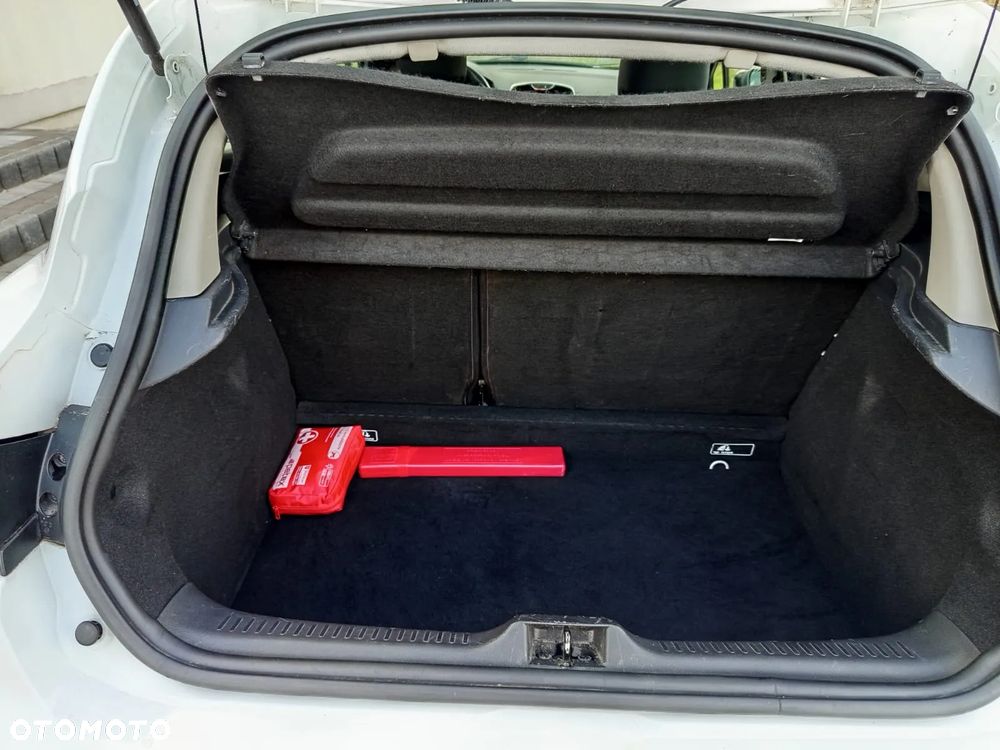 Renault Clio - 13