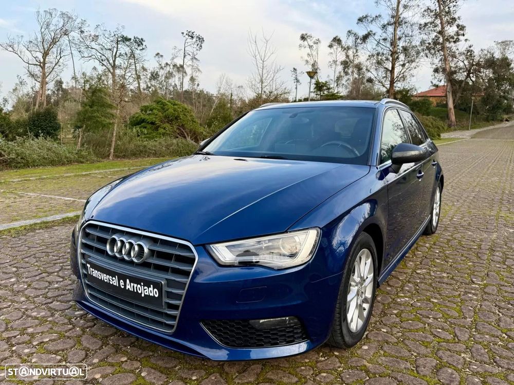 Audi A3 Sportback 1.6 TDI ultra Attraction - 2