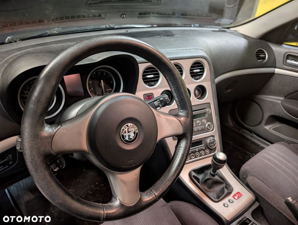 Alfa Romeo 159 1.9JTS Impression - 11