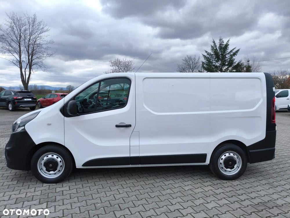 Opel Vivaro - 2