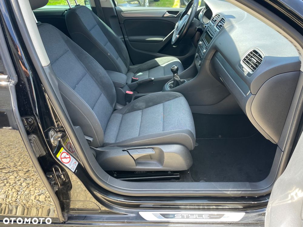 Volkswagen Golf 1.2 TSI BMT Trendline Perfectline - 10