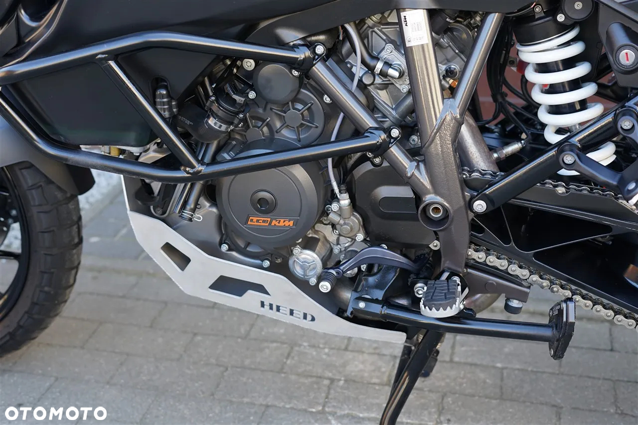 KTM Super Adventure - 28