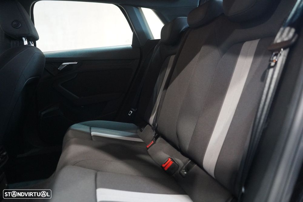 Audi A3 Sportback 30 TFSI - 21