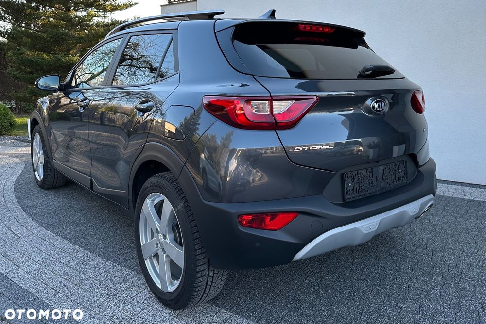 Kia Stonic - 15