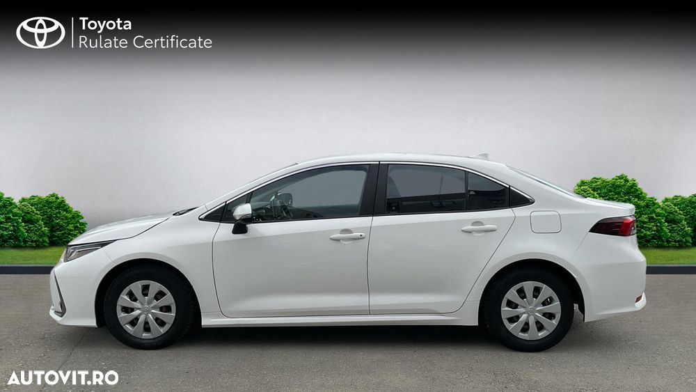 Toyota Corolla 1.8 HSD Business - 6