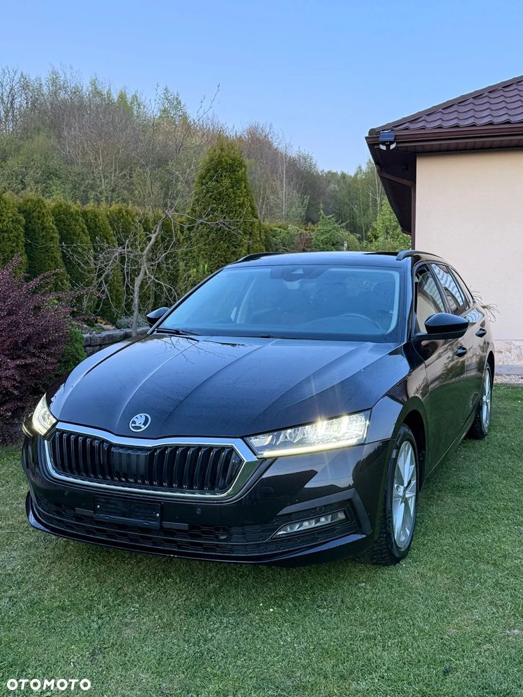Skoda Octavia 2.0 TSI 4x4 DSG Ambition - 7