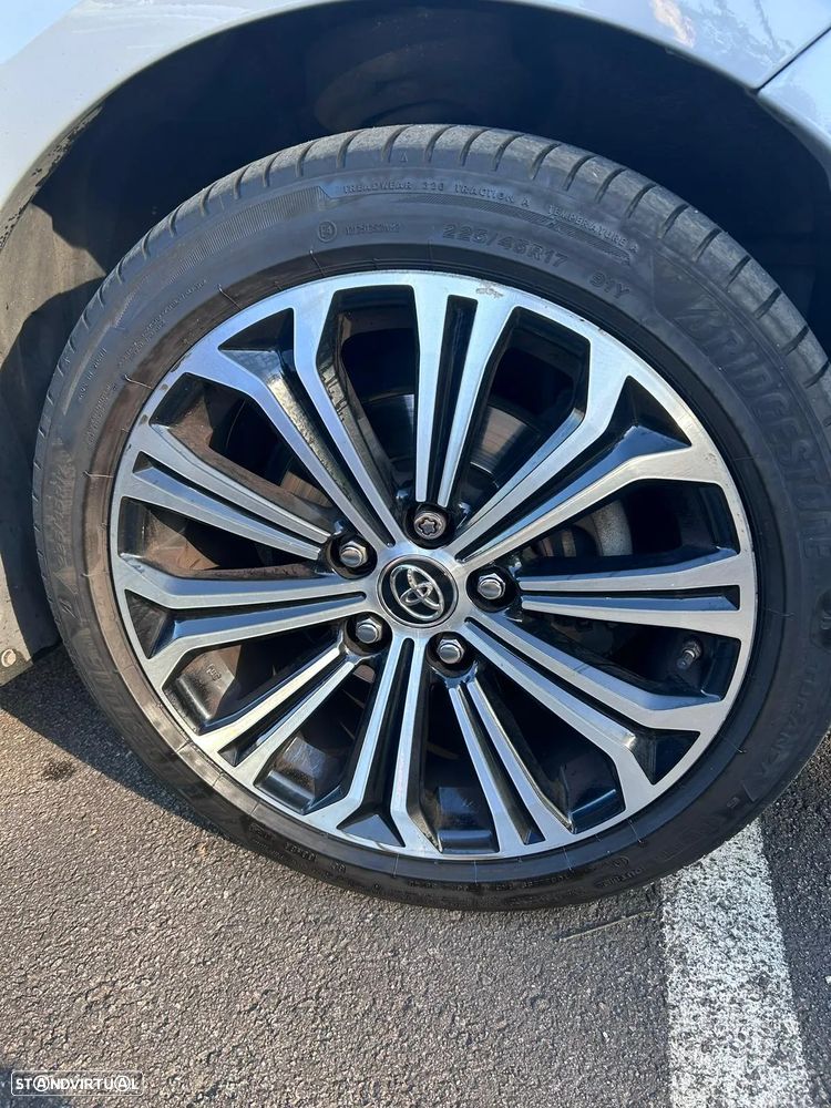 Toyota Corolla Touring Sports - 7