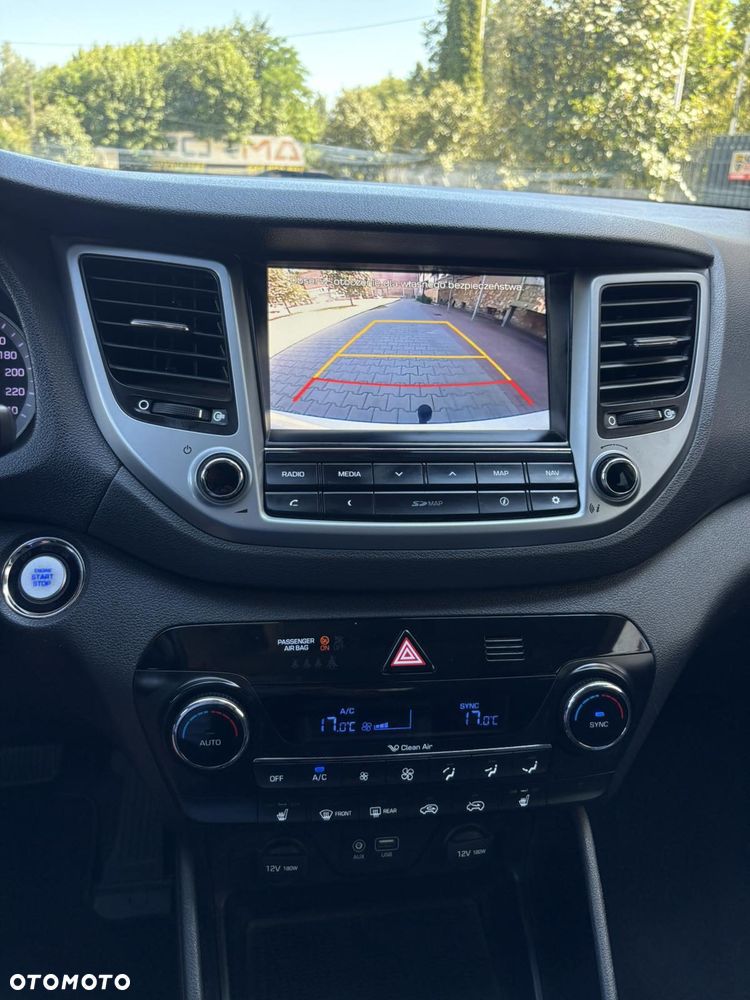Hyundai Tucson blue 1.7 CRDi 2WD DCT Premium - 23
