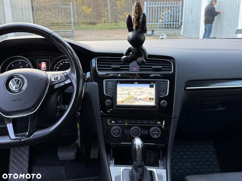 Volkswagen Golf VII 2.0 TDI BMT Highline DSG - 27