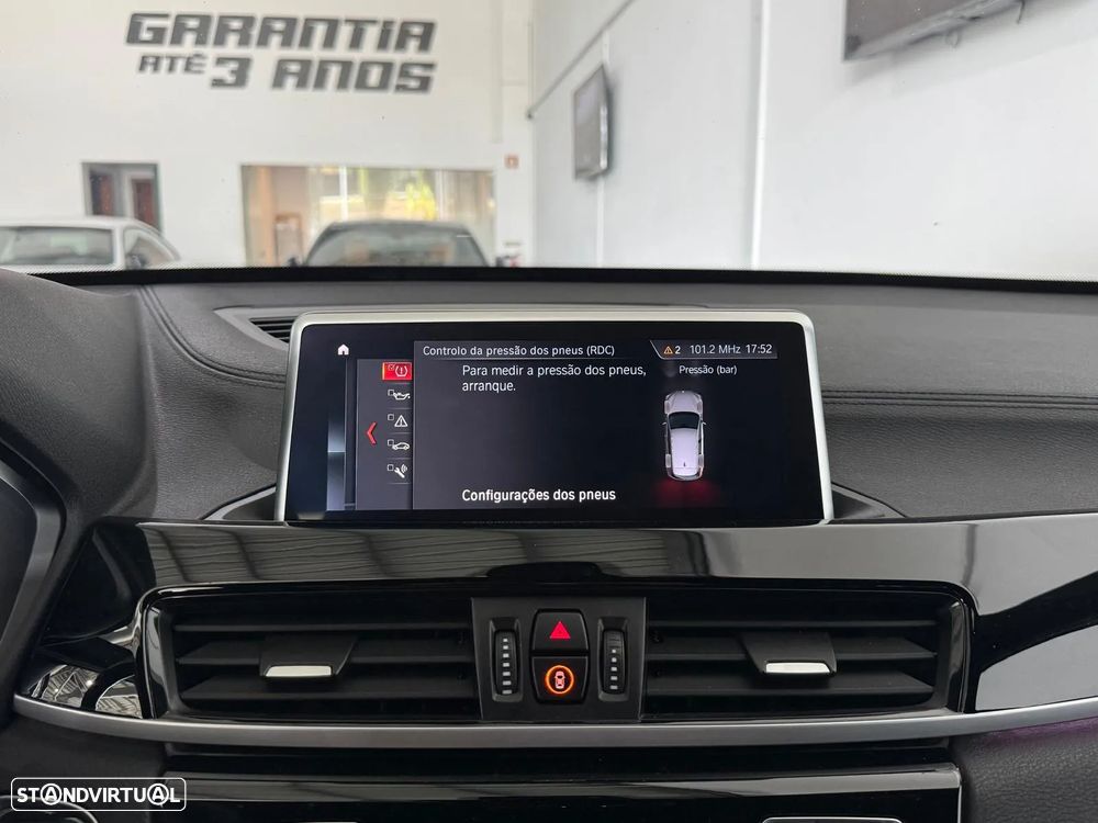 BMW X1 25 e xDrive Pack M - 32