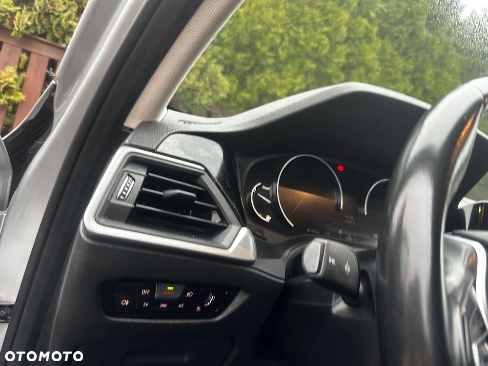 BMW Seria 3 320d Advantage - 11