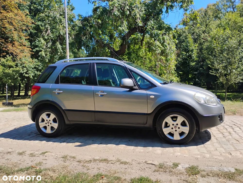 Fiat Sedici 1.6 16V 4x4 Emotion - 15