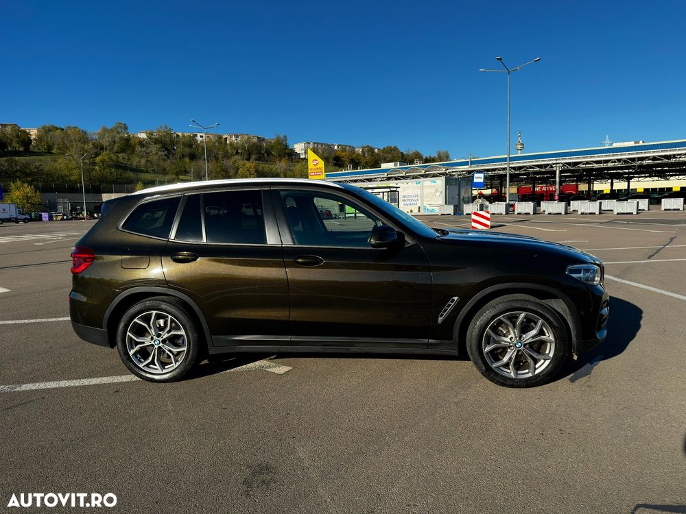 BMW X3 xDrive20i AT Advantage - 5