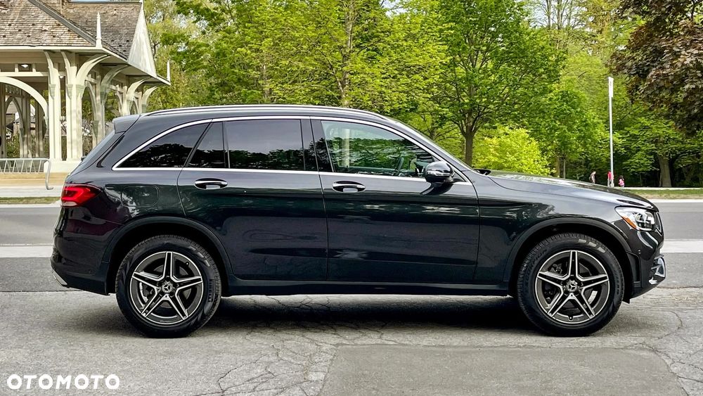 Mercedes-Benz GLC - 9