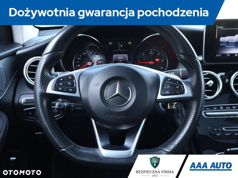 Mercedes-Benz GLC - 22