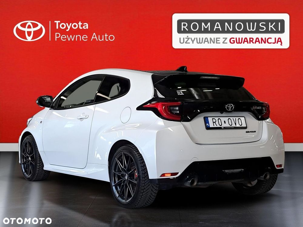 Toyota Yaris - 7