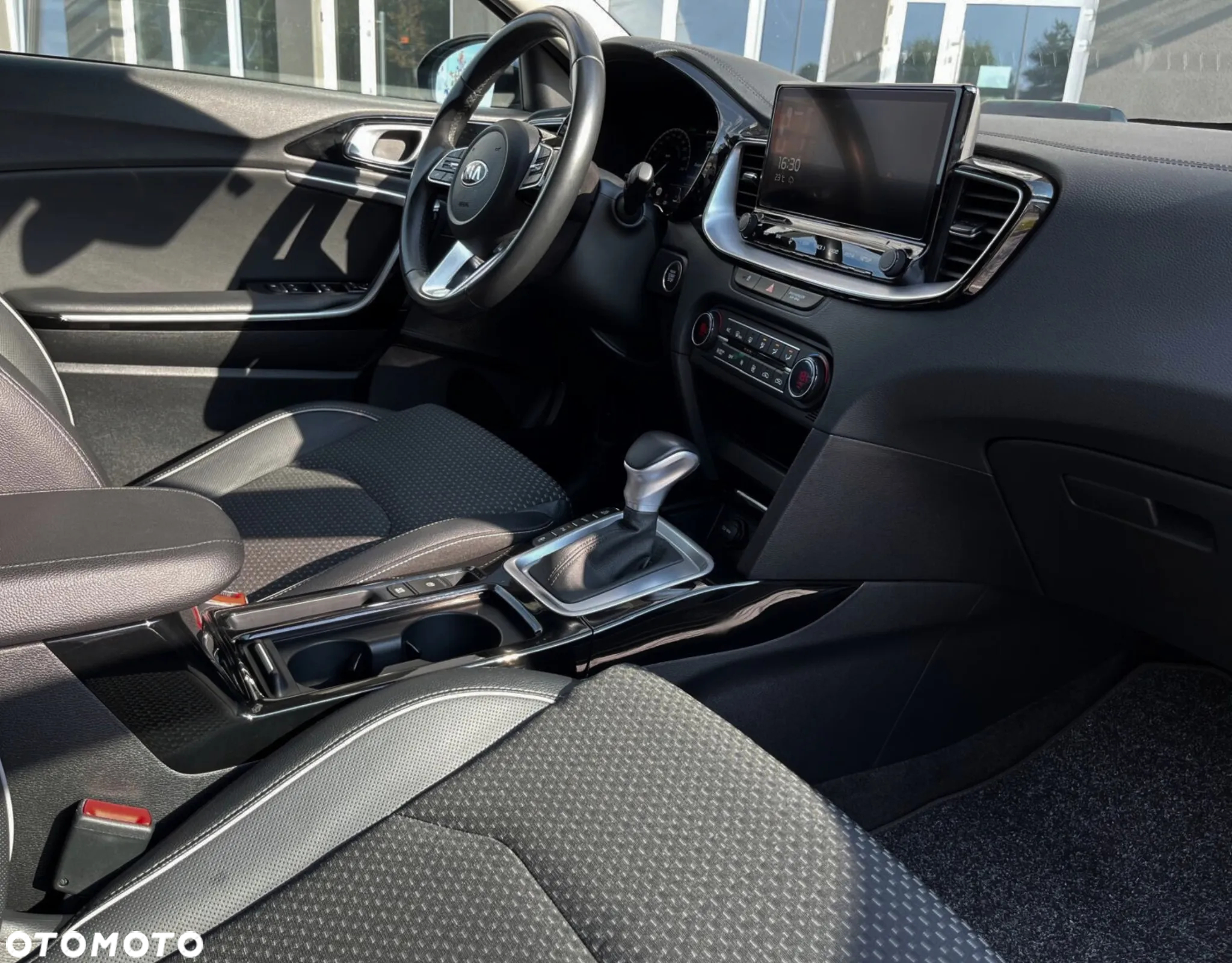 Kia XCeed 1.6 GDI DCT6 OPF Plug-in-Hybrid Inspiration - 31