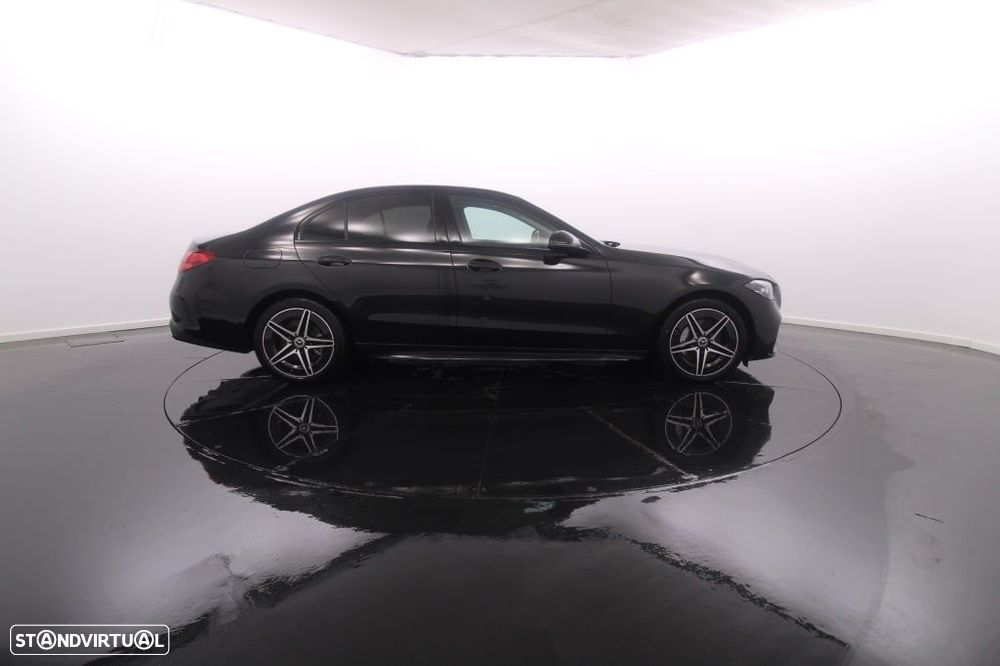 Mercedes-Benz C 300 de AMG Line - 9