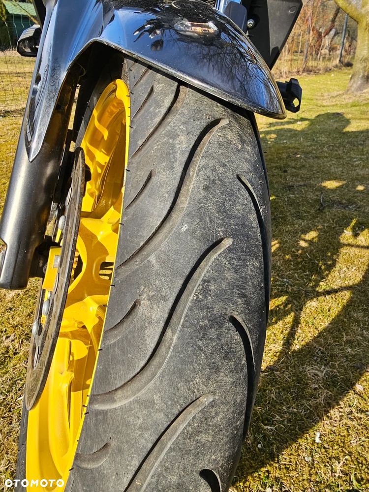 Yamaha MT - 11