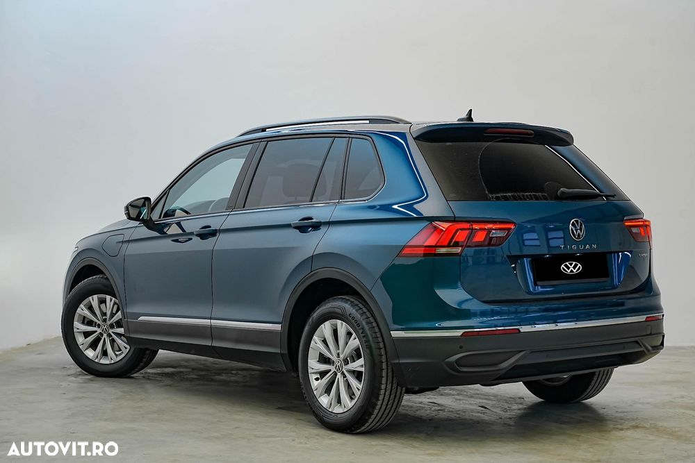 Volkswagen Tiguan 1.4 eHybrid OPF DSG Elegance - 3
