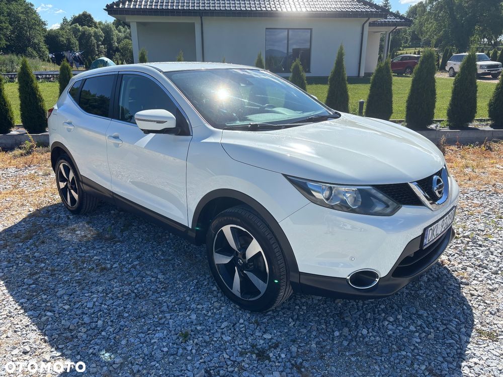 Nissan Qashqai 1.6 DCi 4x4 Tekna - 4