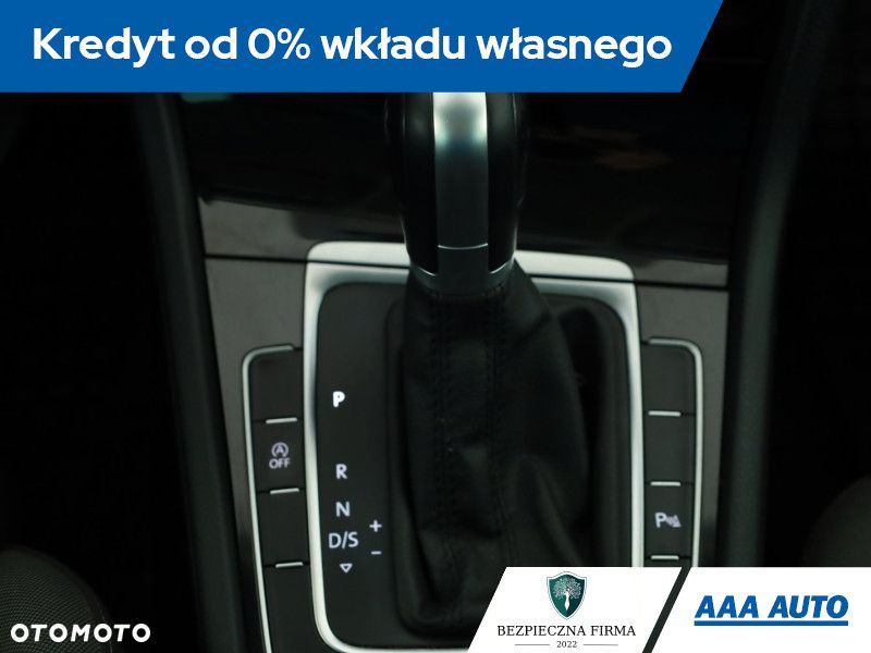 Volkswagen Golf Variant - 14
