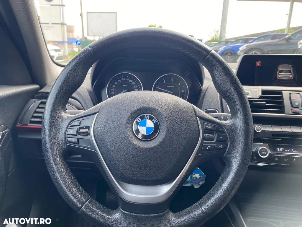 BMW Seria 1 118d Sport Line - 16