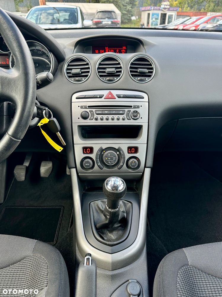 Peugeot 308 120 VTi Premium - 17