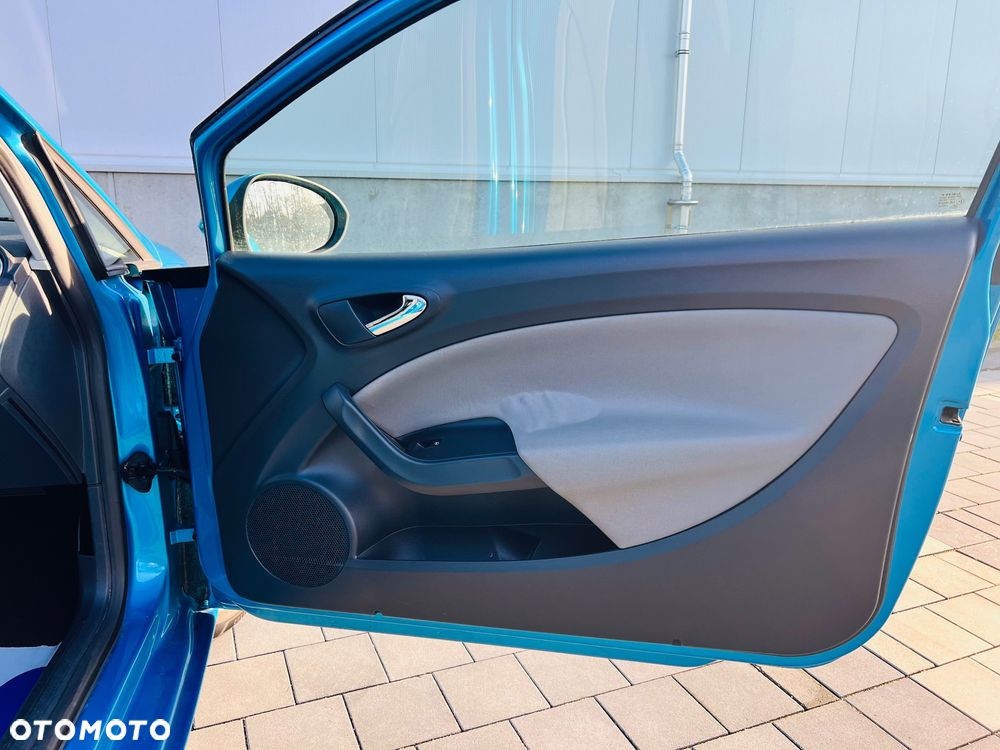 Seat Ibiza SC 1.6 16V Stylance - 28