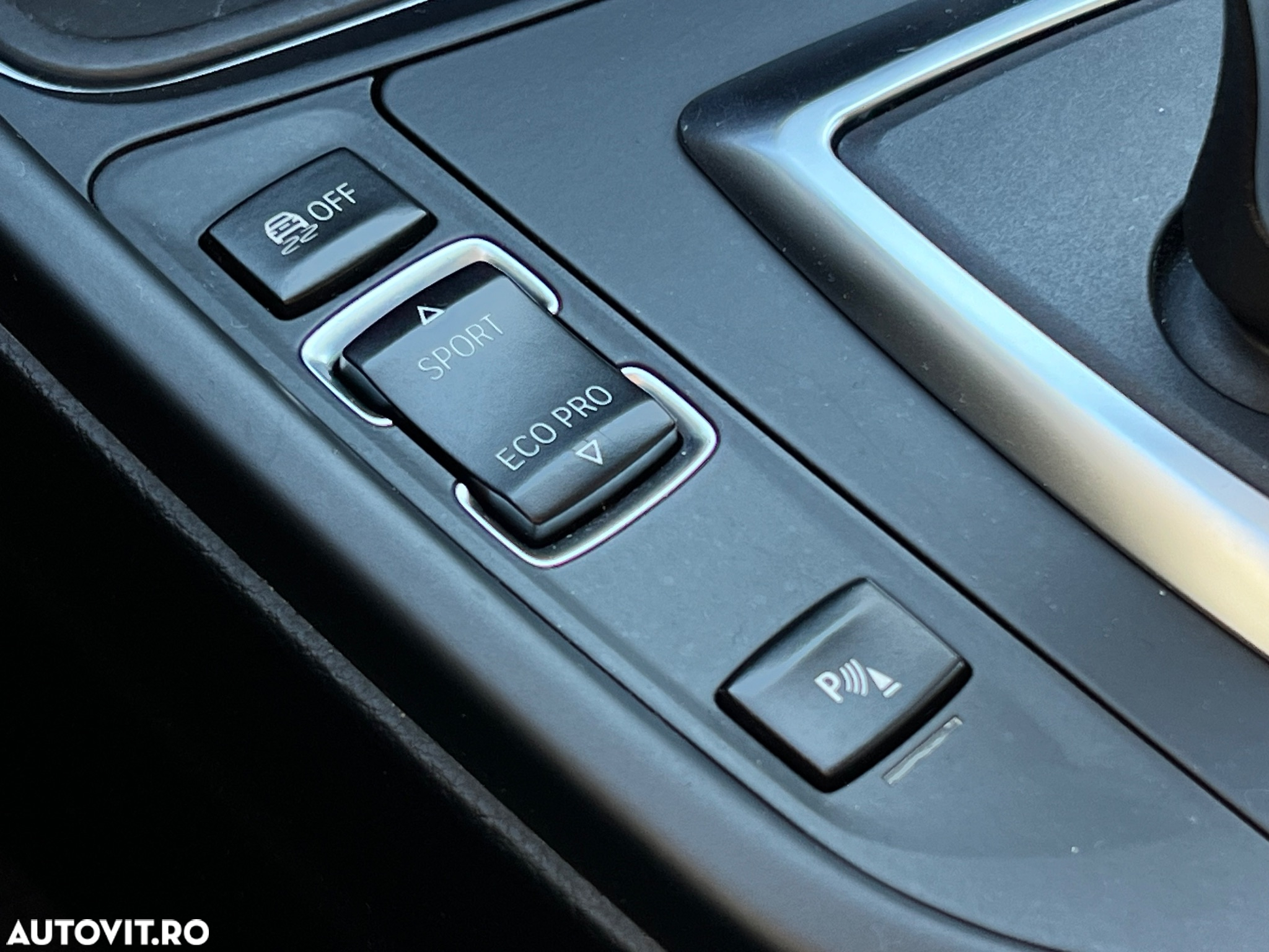 BMW Seria 3 320d Touring Aut. Modern Line - 19