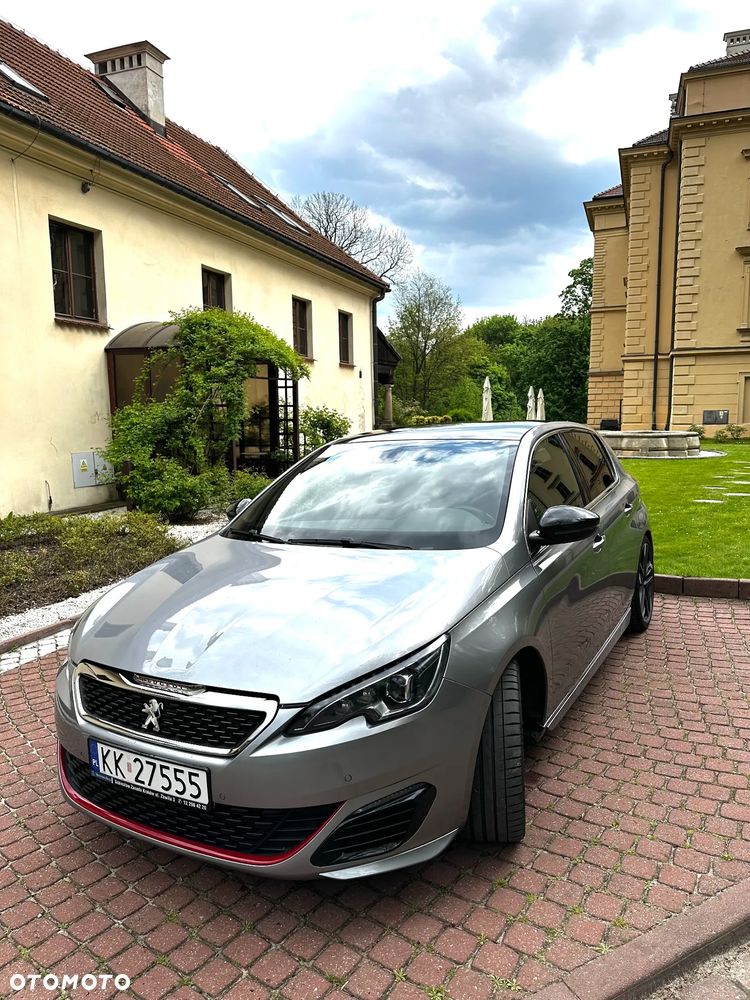 Peugeot 308 1.6 e-THP GTi by Sport S&S - 2