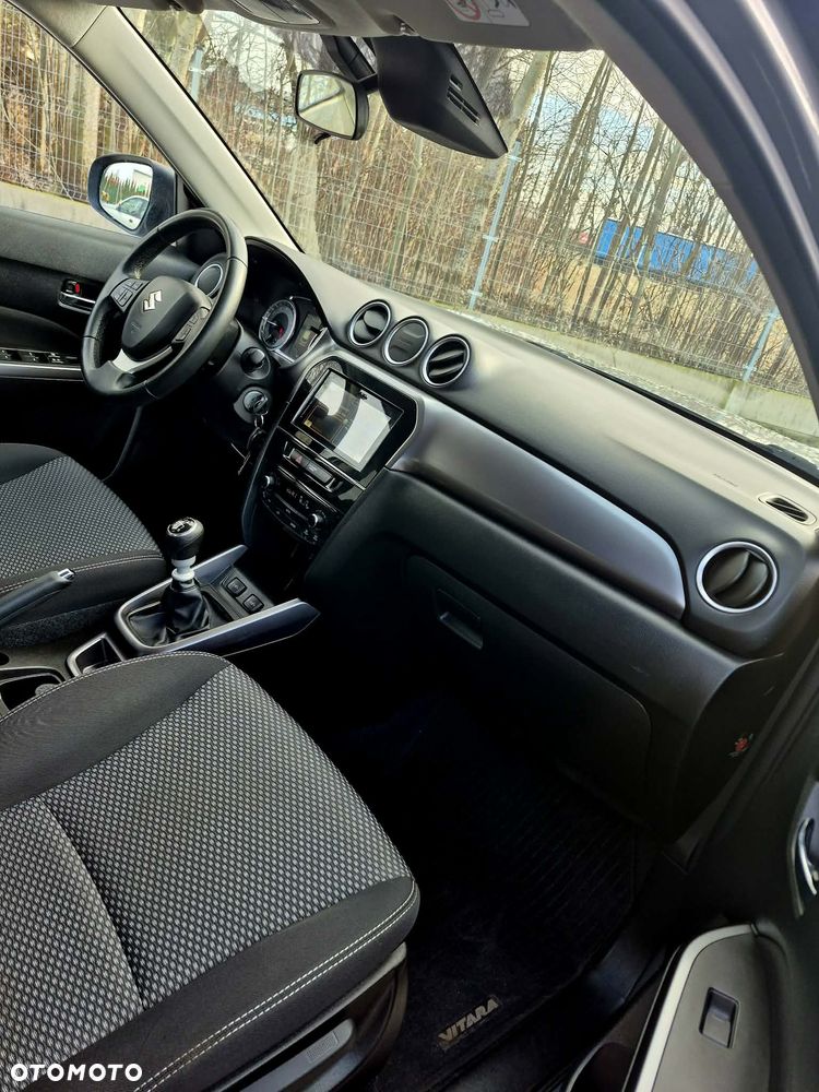 Suzuki Vitara 1.4 Boosterjet SHVS Elegance 2WD - 5