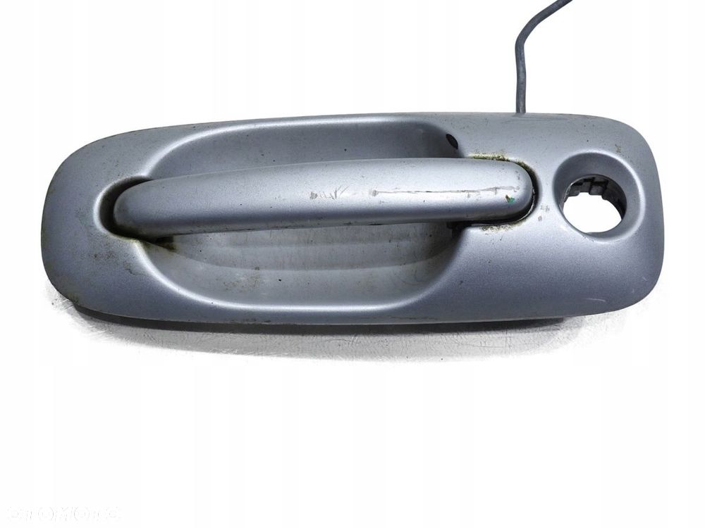 KLAMKA LEWY PRZÓD VOYAGER IV - 1
