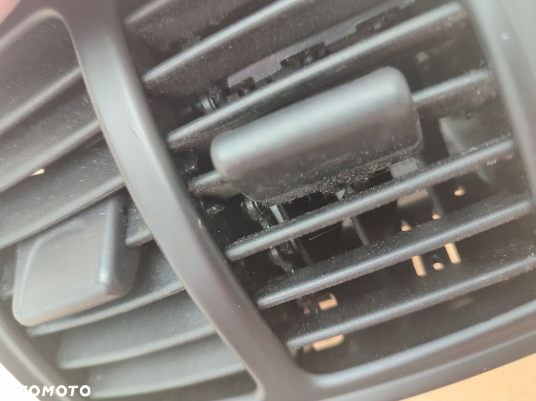 Kratki nawiewu tył FORD GRAND C-MAX II 10-15 AM51-R043D38-ABW - 5