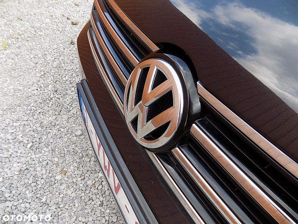 Volkswagen Passat Variant 2.0 Blue TDI DSG SCR Highline - 27