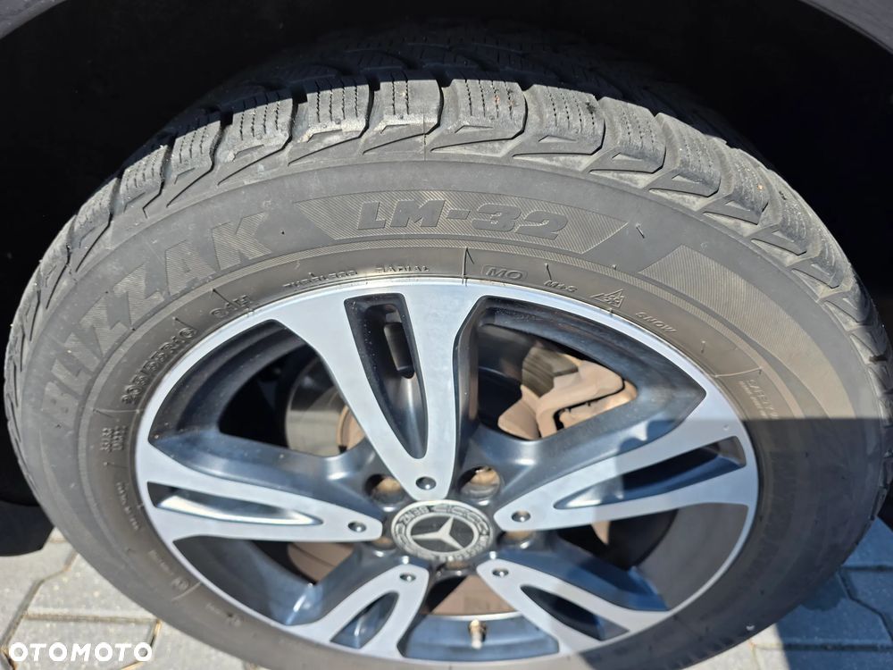 Mercedes-Benz Klasa A 180 d 7G-DCT - 23