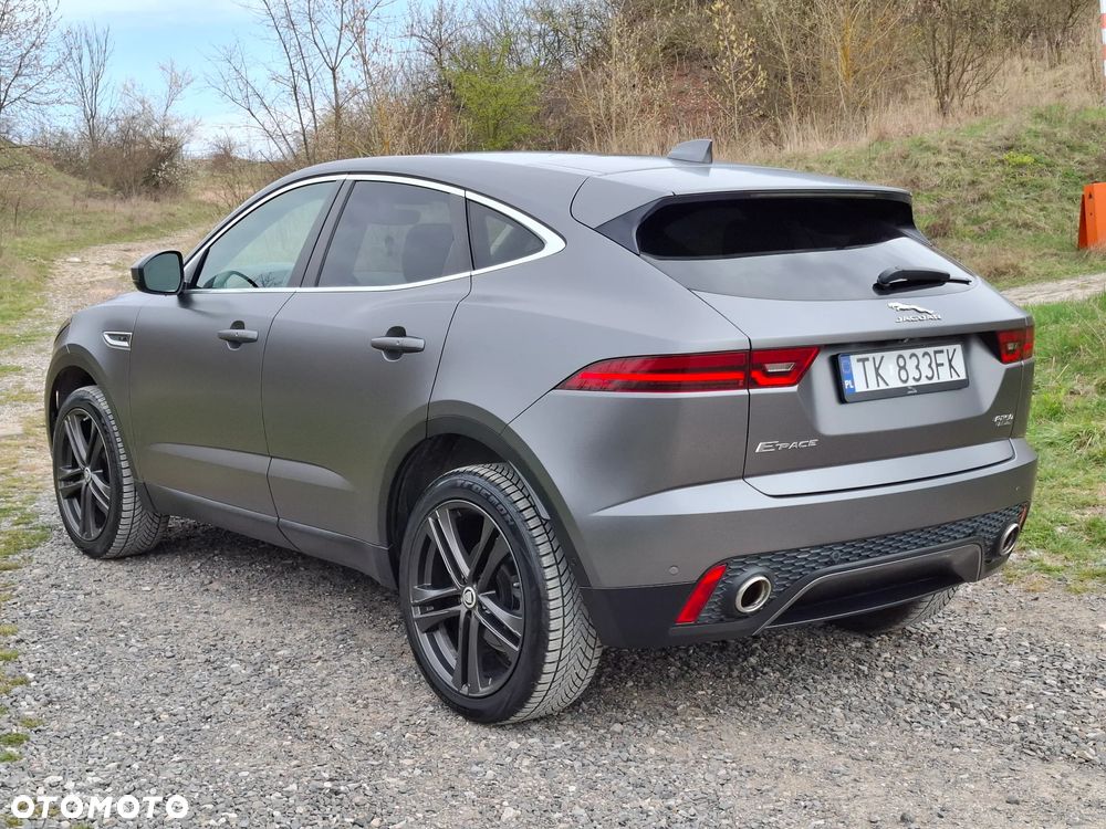 Jaguar E-Pace P250 AWD R-Dynamic S - 18