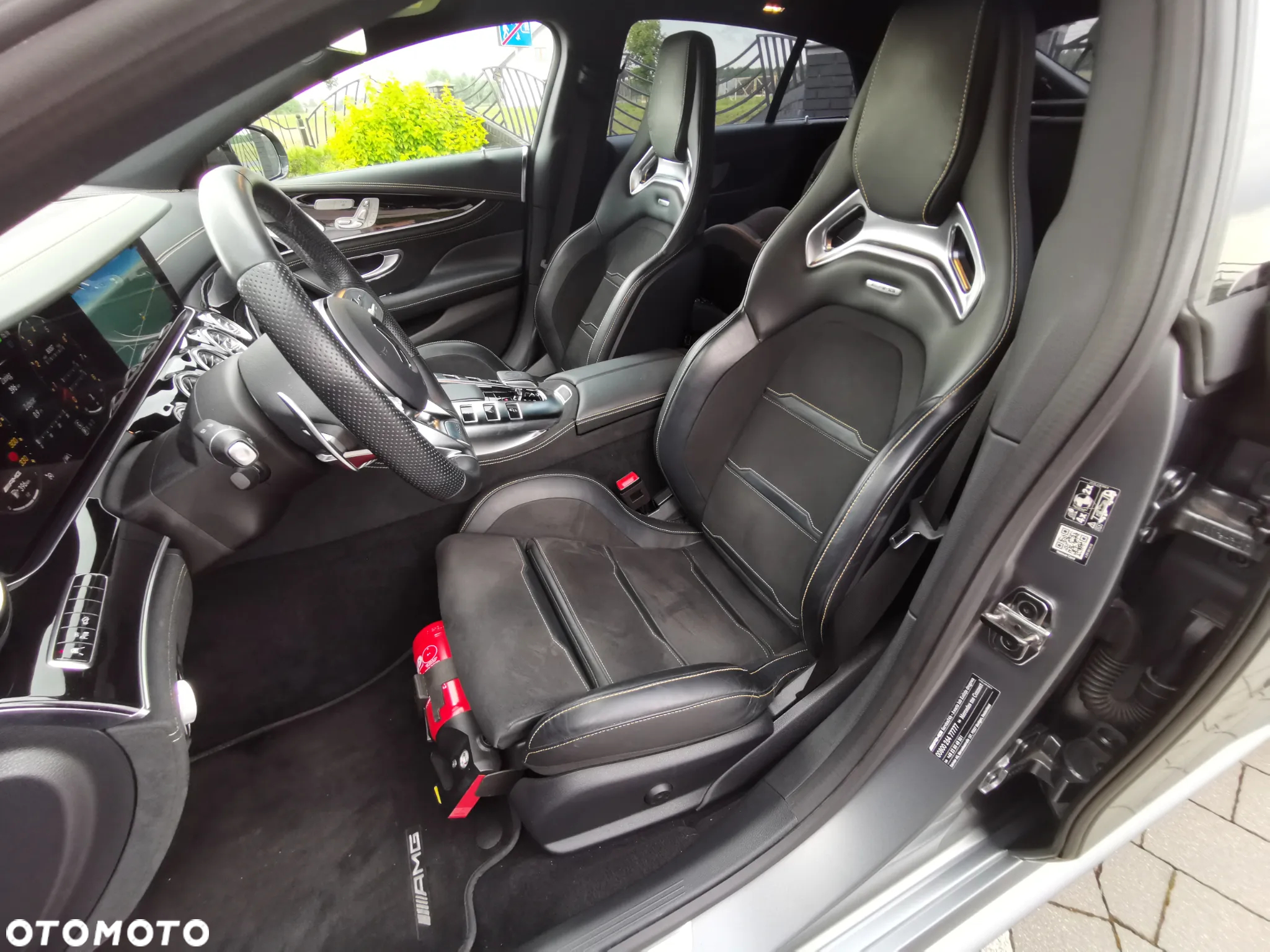 Mercedes-Benz AMG GT 43 4-Matic+ - 12