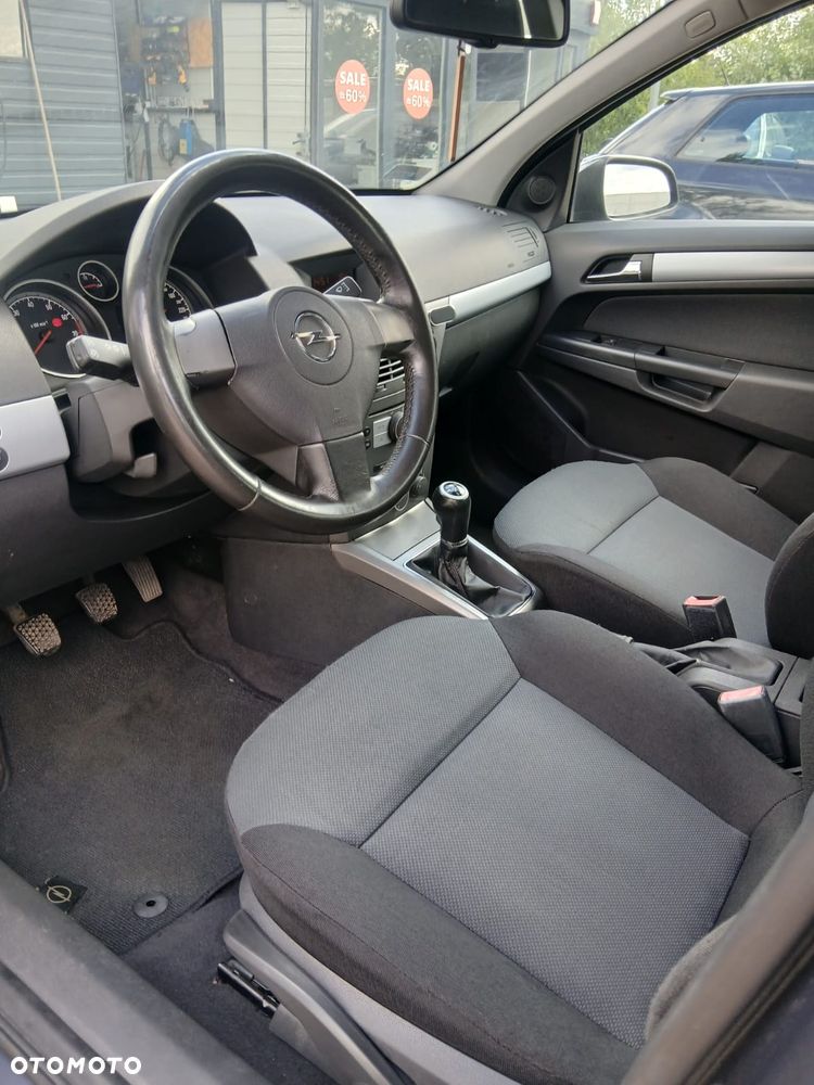 Opel Astra 1.4 Start - 10