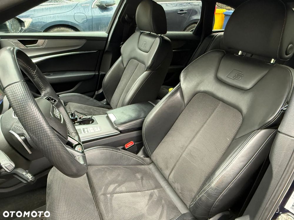 Audi A6 Avant 55 TFSI e Quattro Sport S tronic - 13
